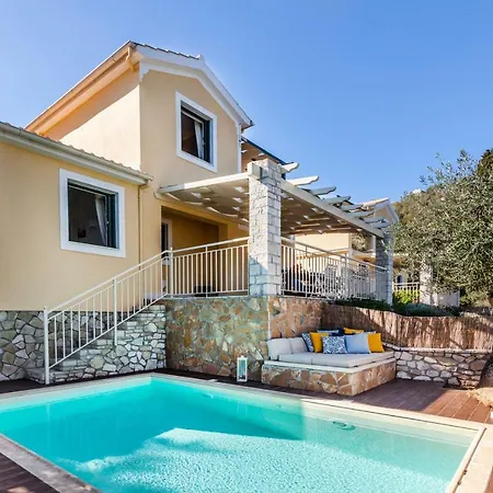 Muscalas By Konnect, 200m From The Villa *