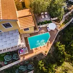 Muscalas By Konnect, 200m From The